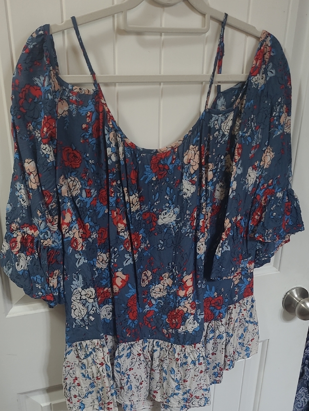 XL beachlunchlounge Blue Floral Off-Shoulder Camisole with Ruffle Hem